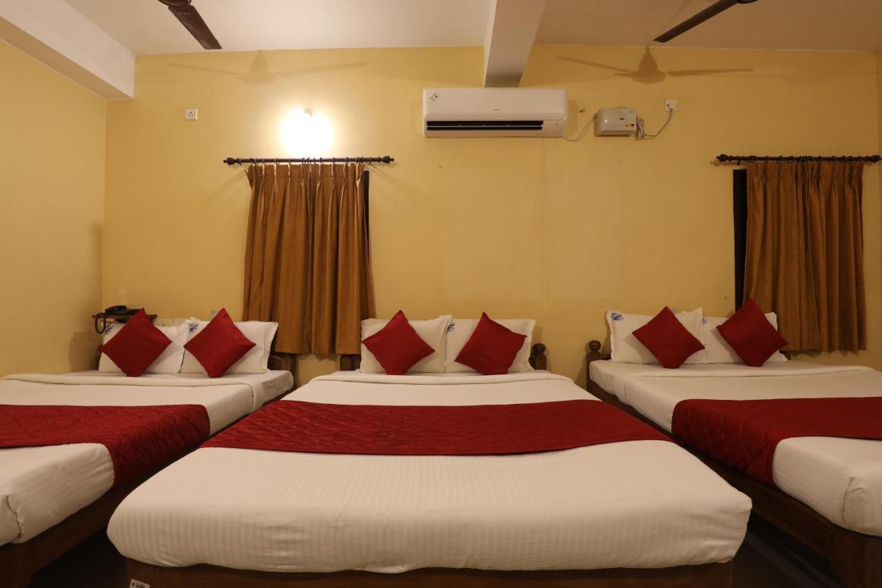 Hotel Castle Manor - Auroville Beach Pondicherry Exterior photo